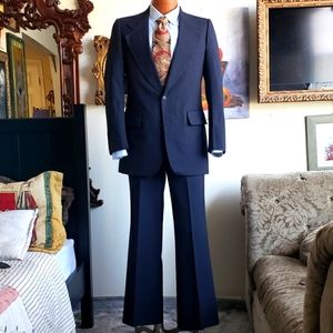 Vintage Pierre Cardin pinstripe navy blue suit 37R jacket 34x30 trousers